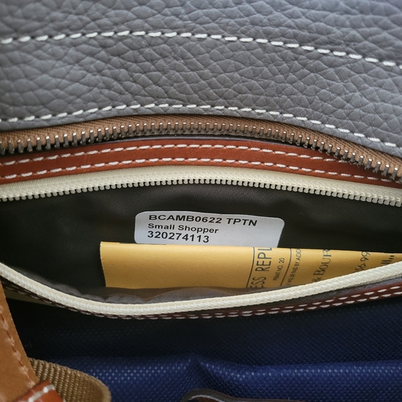 NWT Authentic Dooney & Bourke Cambridge Small Shopper Tote in Taupe Leather - Picture 8 of 10